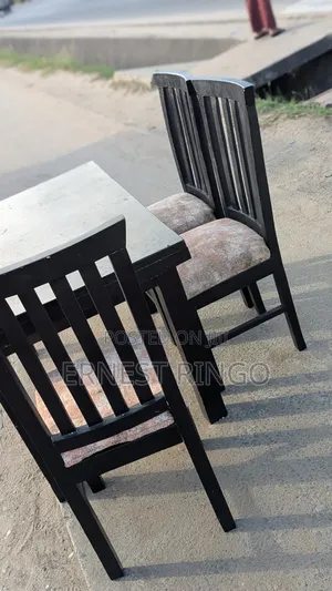 Dinning Table