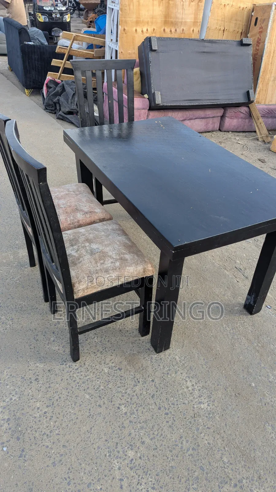 Dinning Table