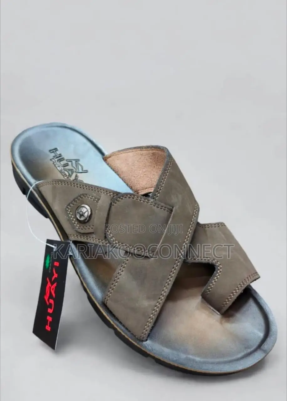 Men's Toe-Loop Leather-Look Sandals