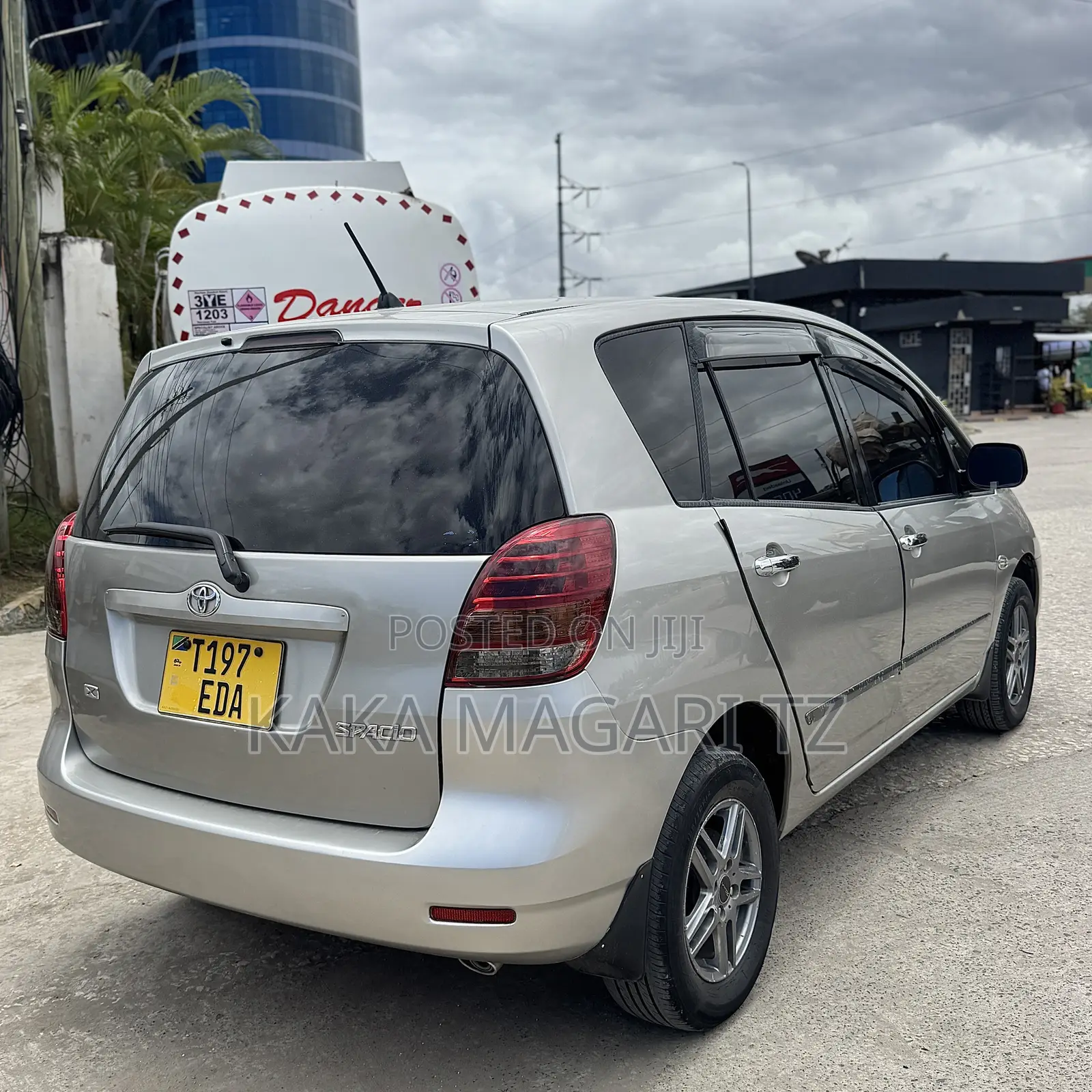 Toyota Corolla Spacio 2005 Beige