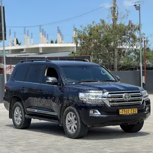 Toyota Land Cruiser 2017 Blue