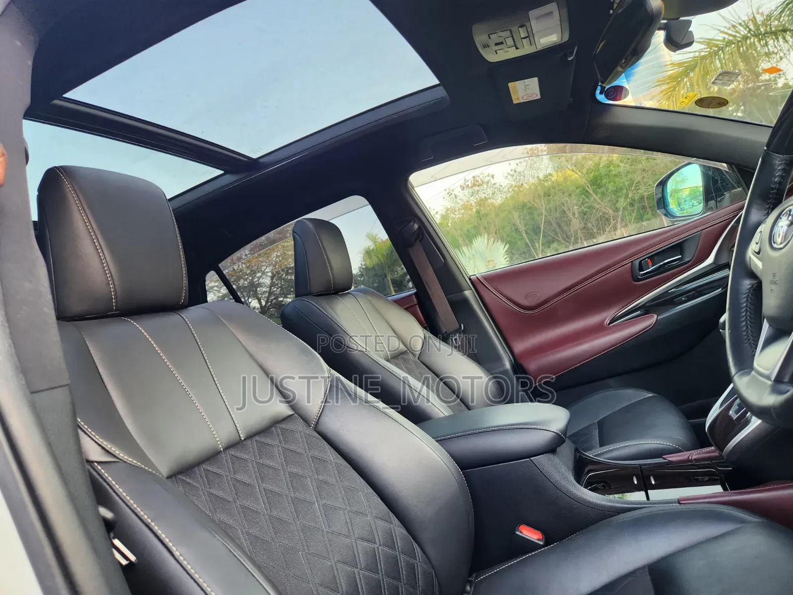Toyota Harrier 2018 White