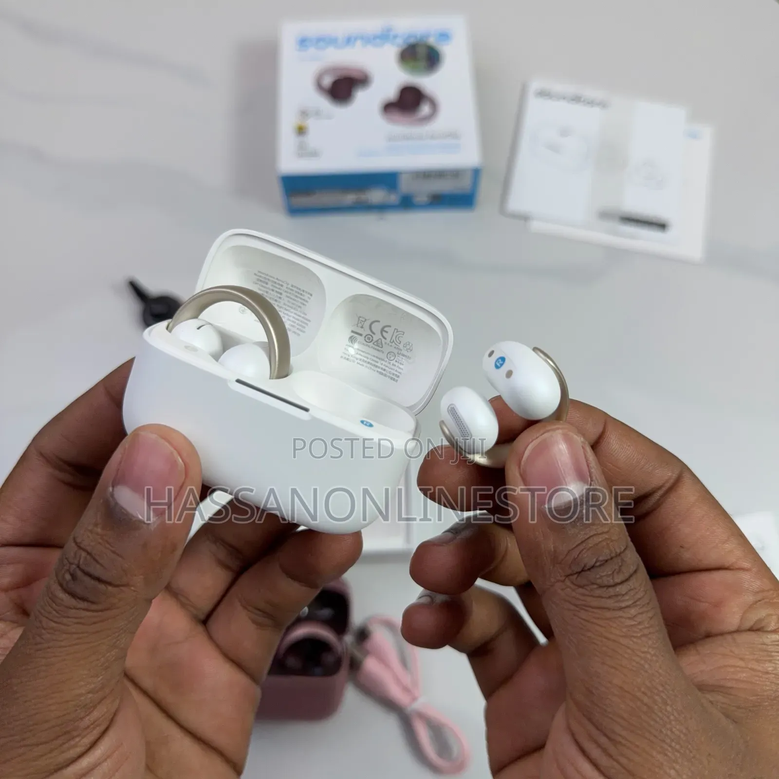 Soundcore by Anker Aeroclip Open-Ear Cip-on Earbuds