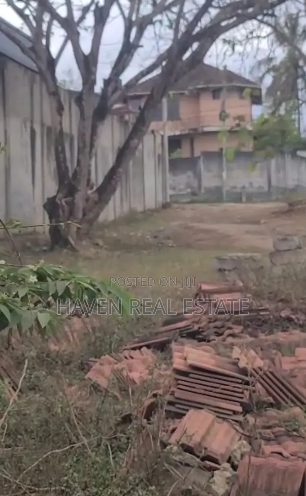 Comercial Plot Inatizama Main Road Inauzwa Kimara Stop Over