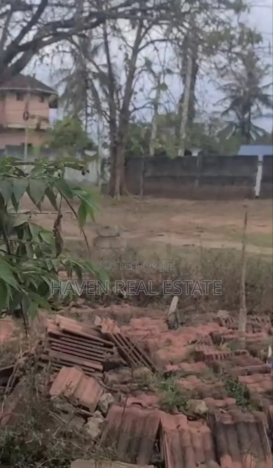 Comercial Plot Inatizama Main Road Inauzwa Kimara Stop Over