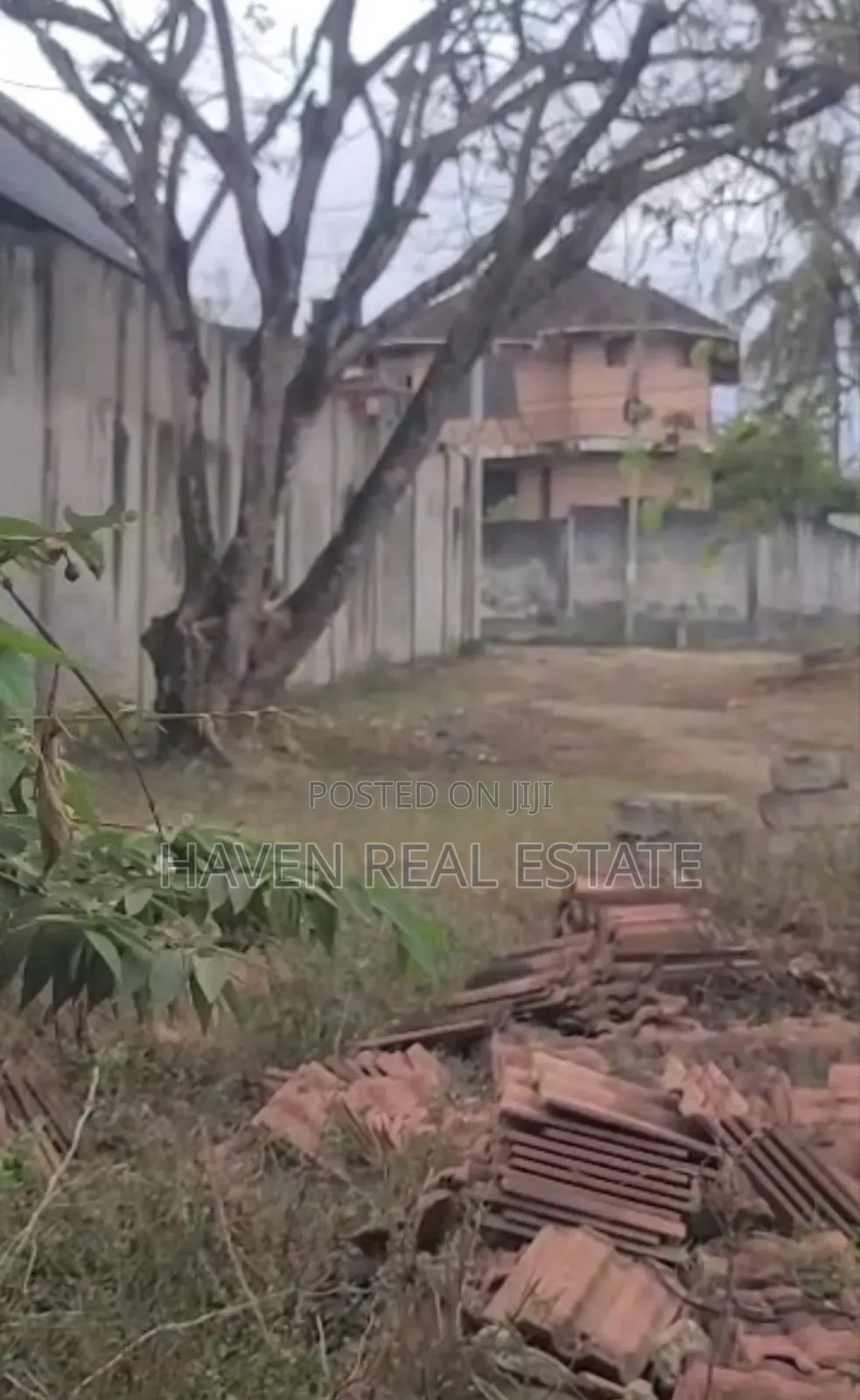Comercial Plot Inatizama Main Road Inauzwa Kimara Stop Over