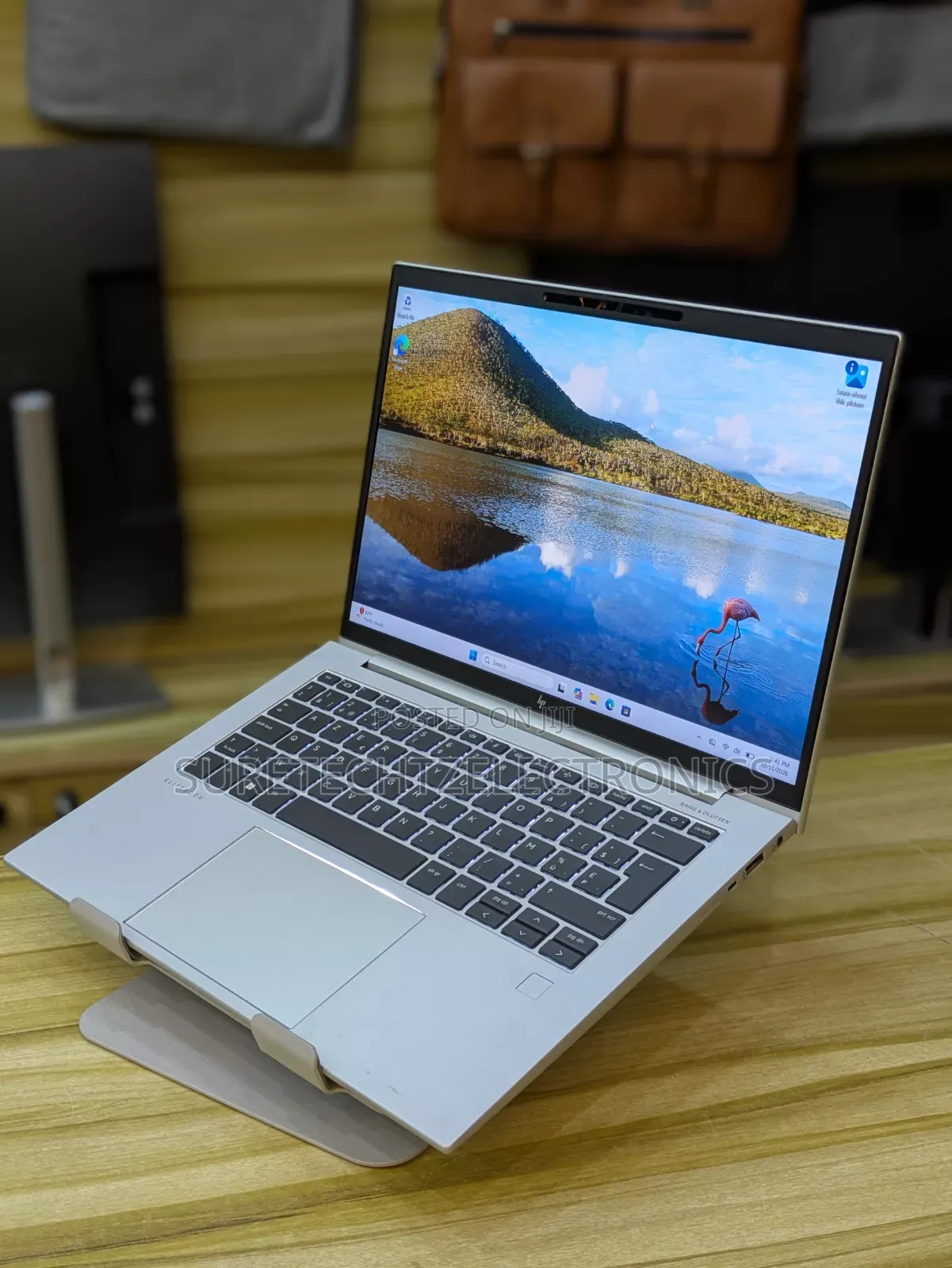 New Laptop HP EliteBook 845 G10 16GB AMD Ryzen 5 SSD 256GB