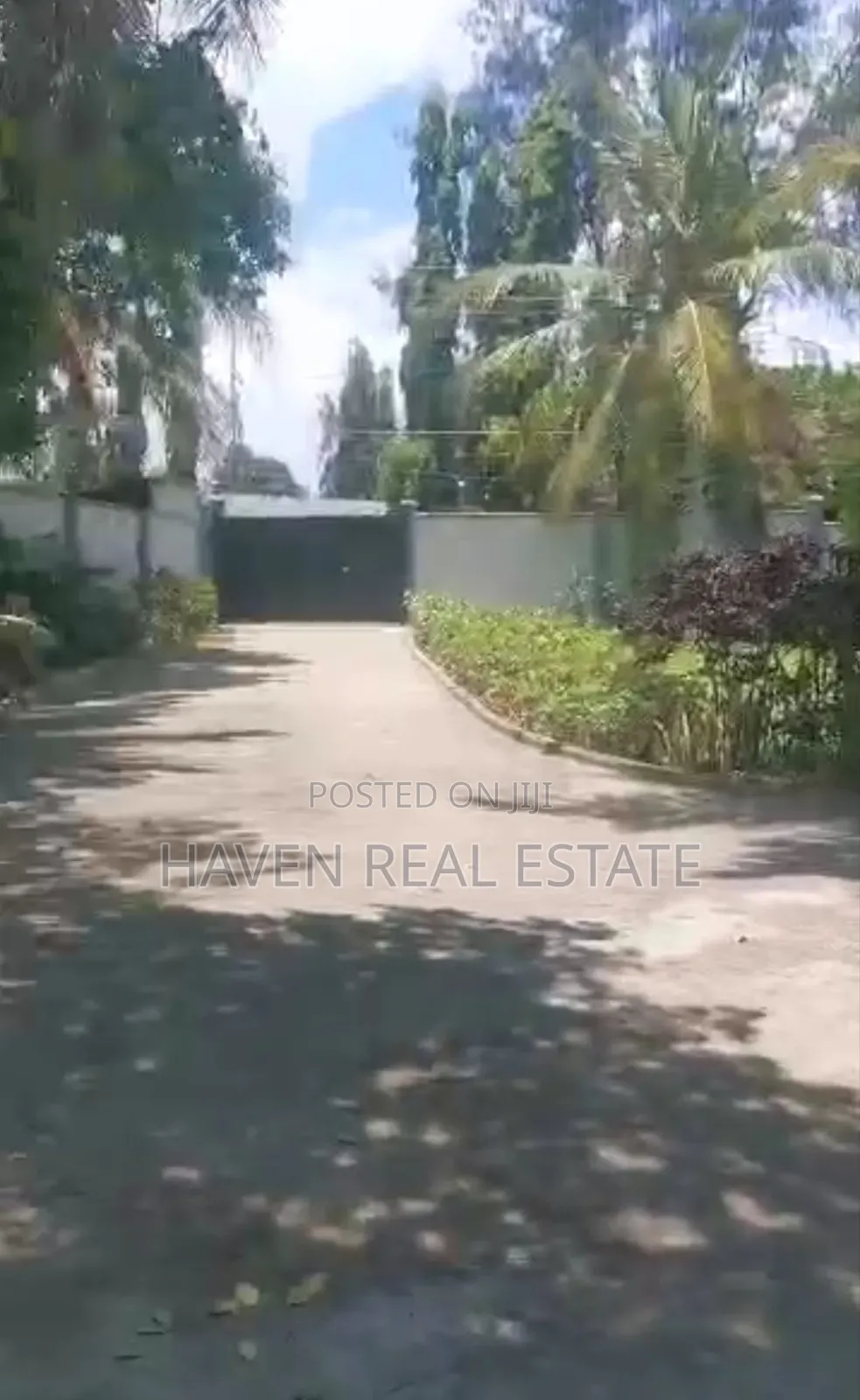 5bdrm House in Ada Estate for sale