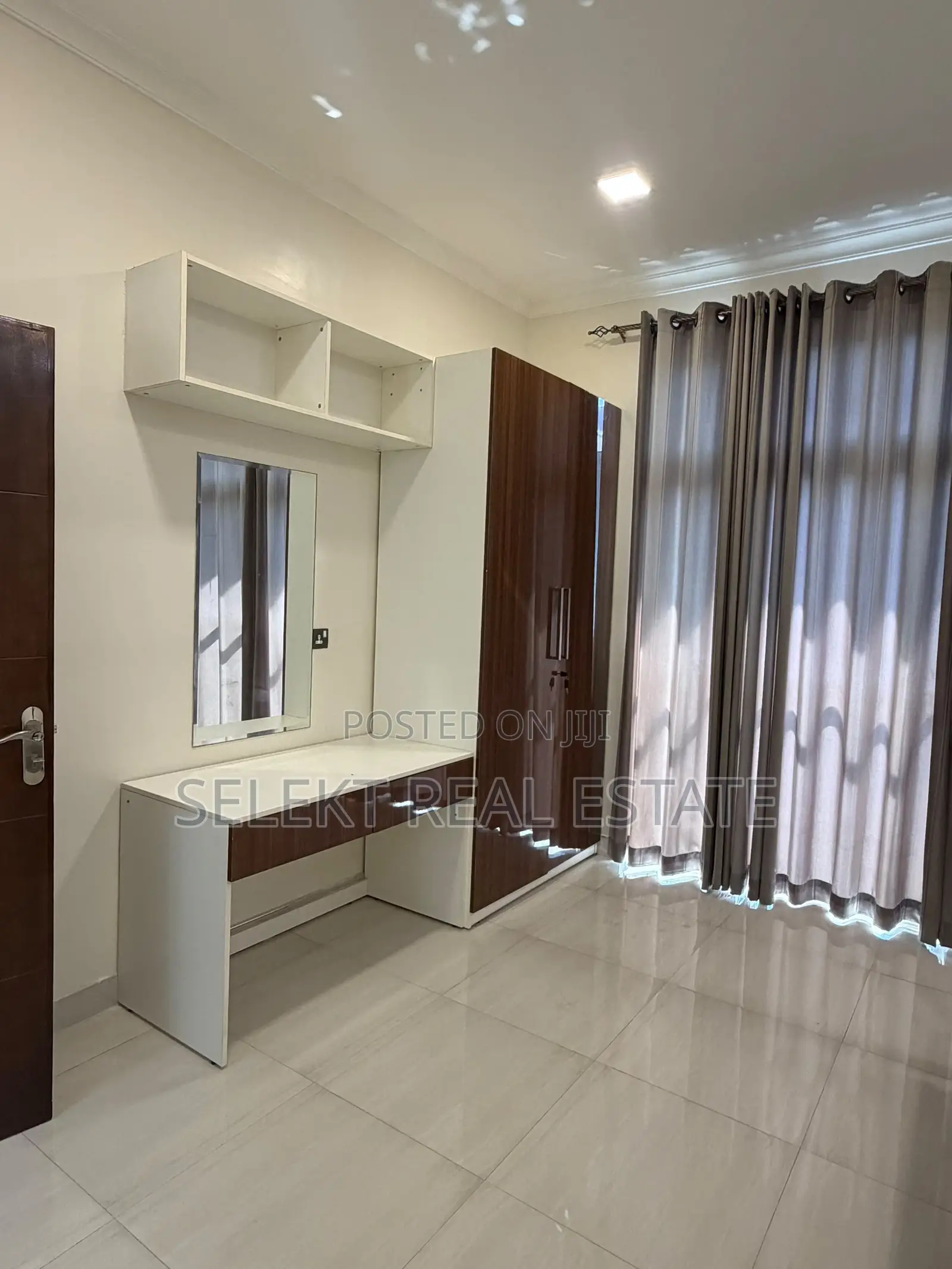 Furnished 5bdrm Villa in Masaki for rent