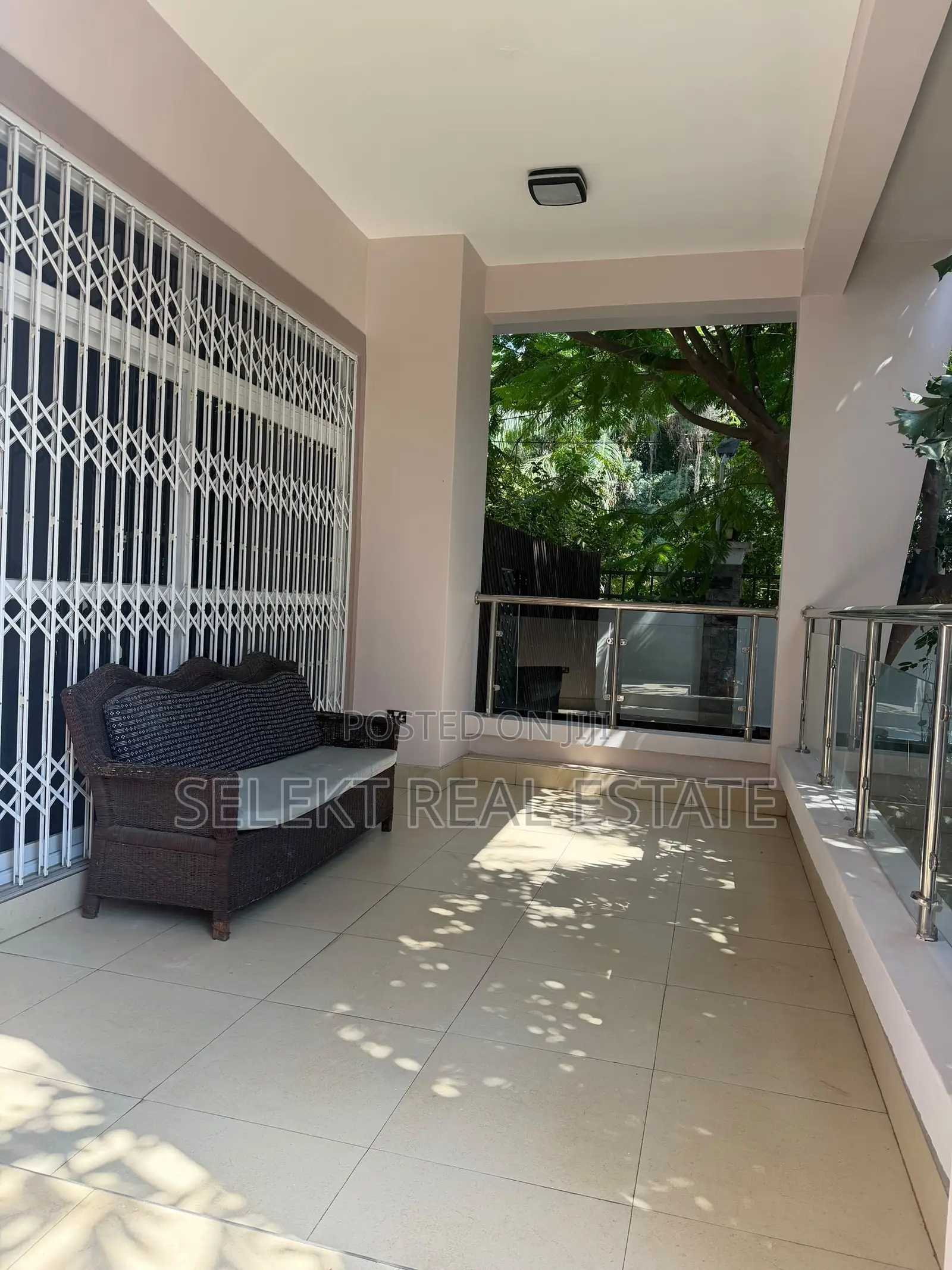 Furnished 5bdrm Villa in Masaki for rent