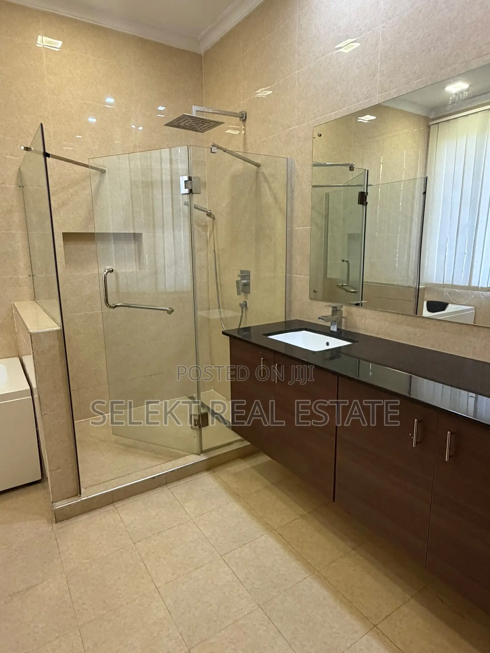 Furnished 5bdrm Villa in Masaki for rent