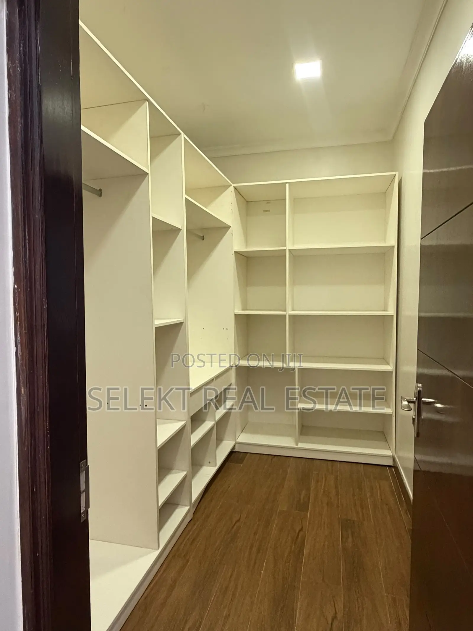 Furnished 5bdrm Villa in Masaki for rent