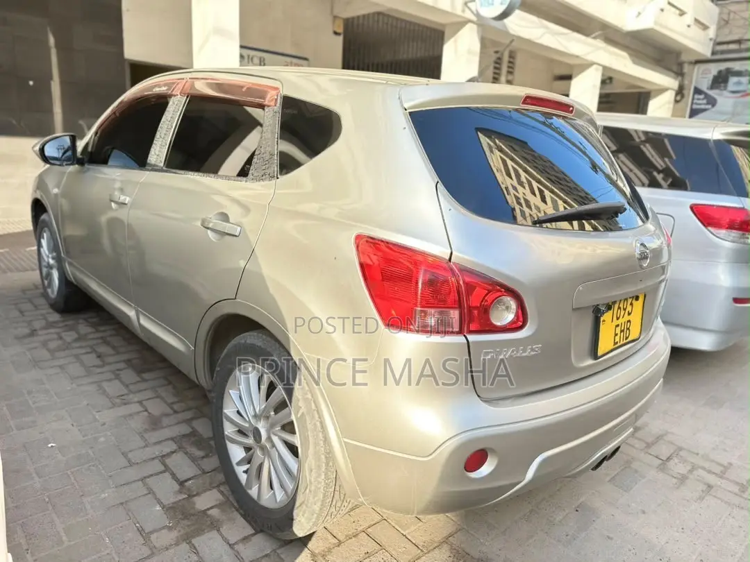 Nissan Dualis 2008 Gold