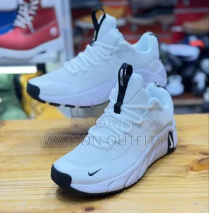 Men's Leather Shoes in ORIGINAL NIKE FREE DESIGN