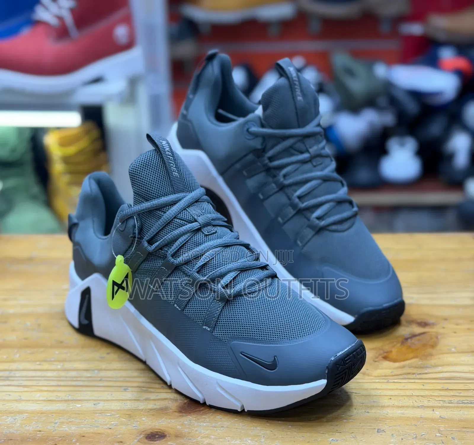 Men's Leather Shoes in ORIGINAL NIKE FREE DESIGN