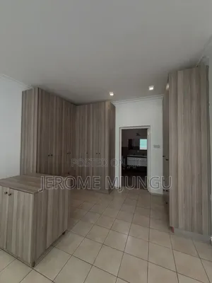 4bdrm Villa in Oyster Bay for rent