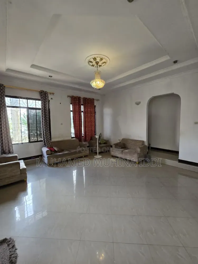 4bdrm House in Mbezi Makabe for sale
