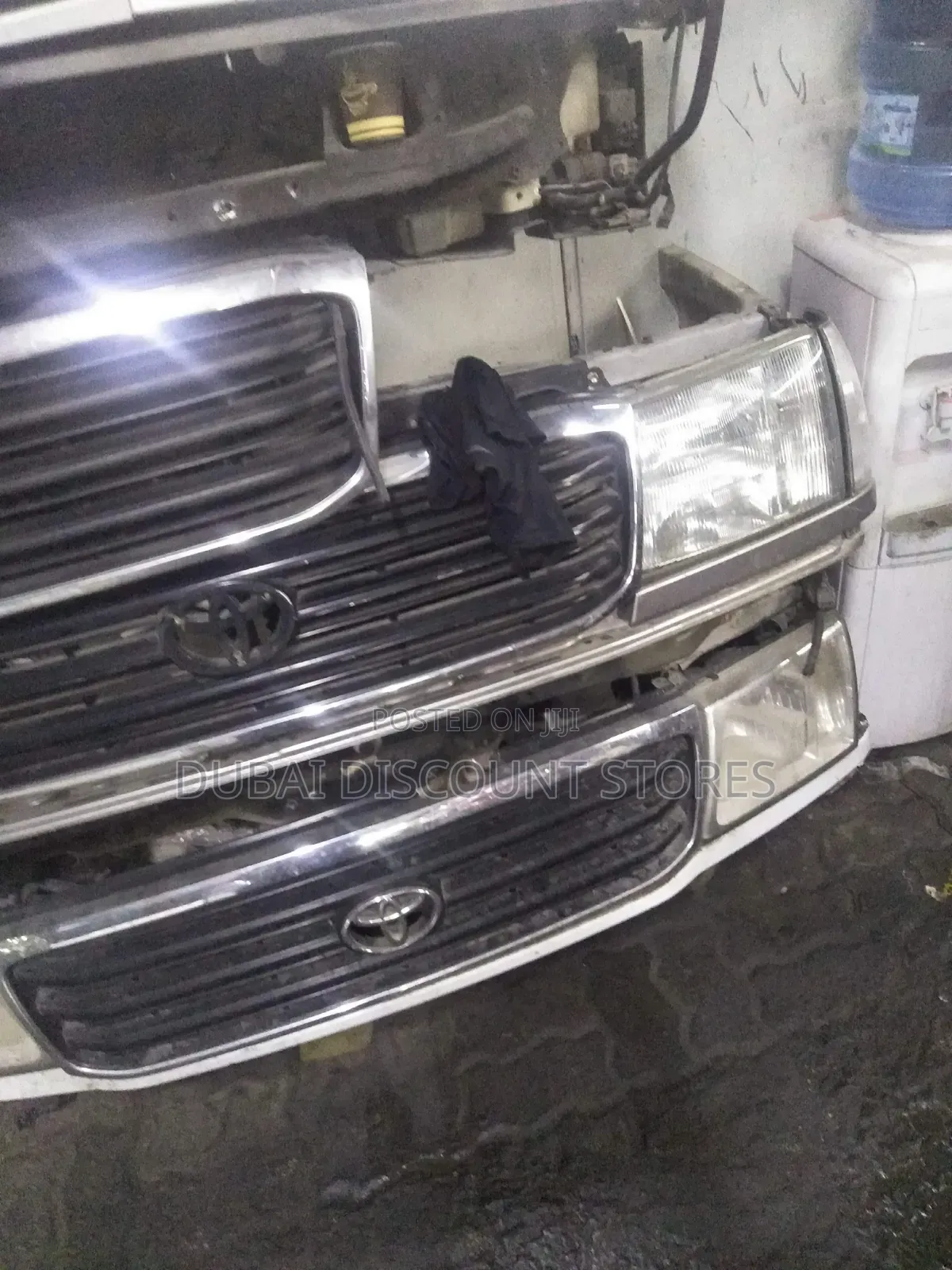 Landcruiser Grille