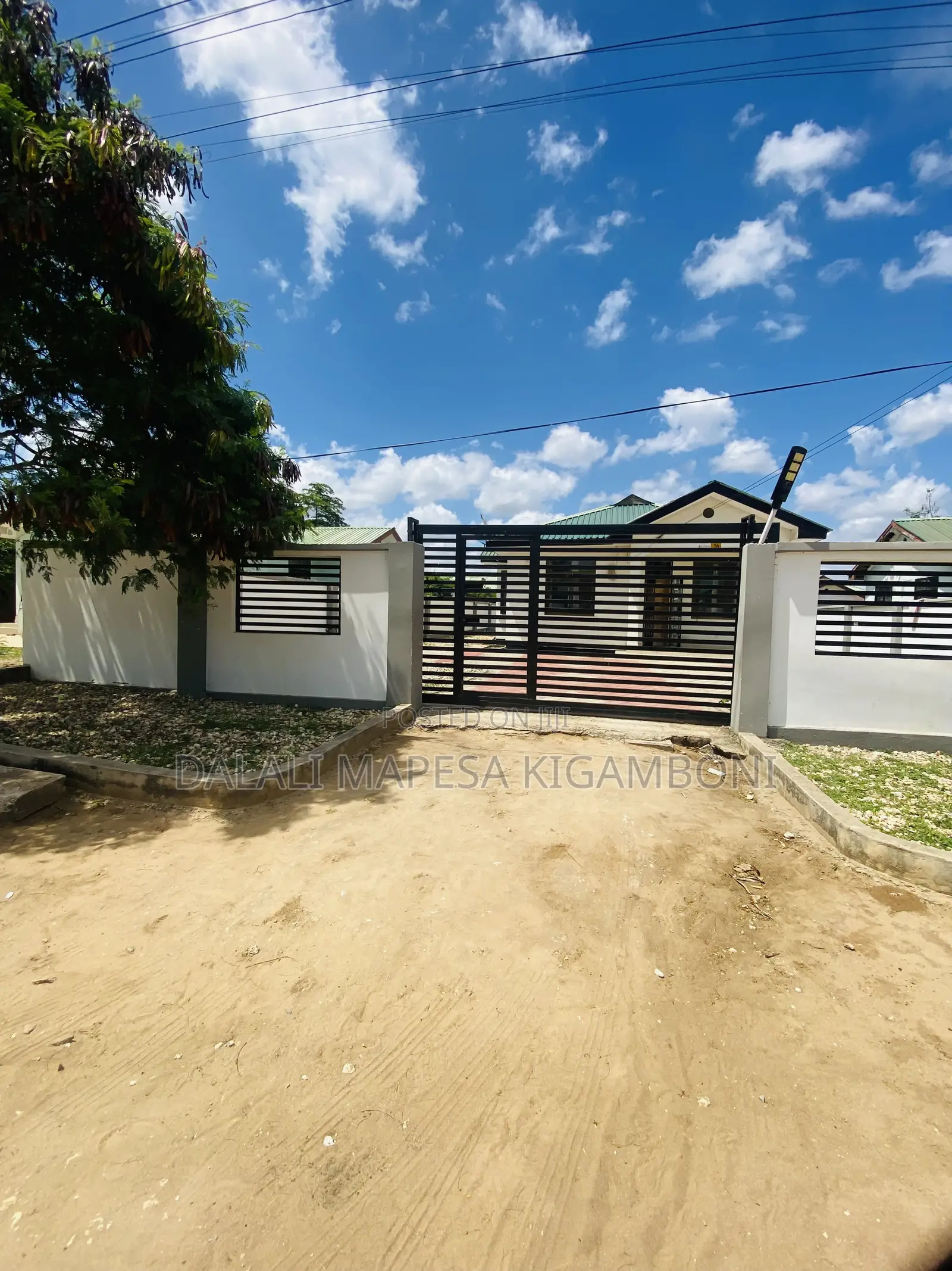 3bdrm House in Chekechea, Kigamboni for sale