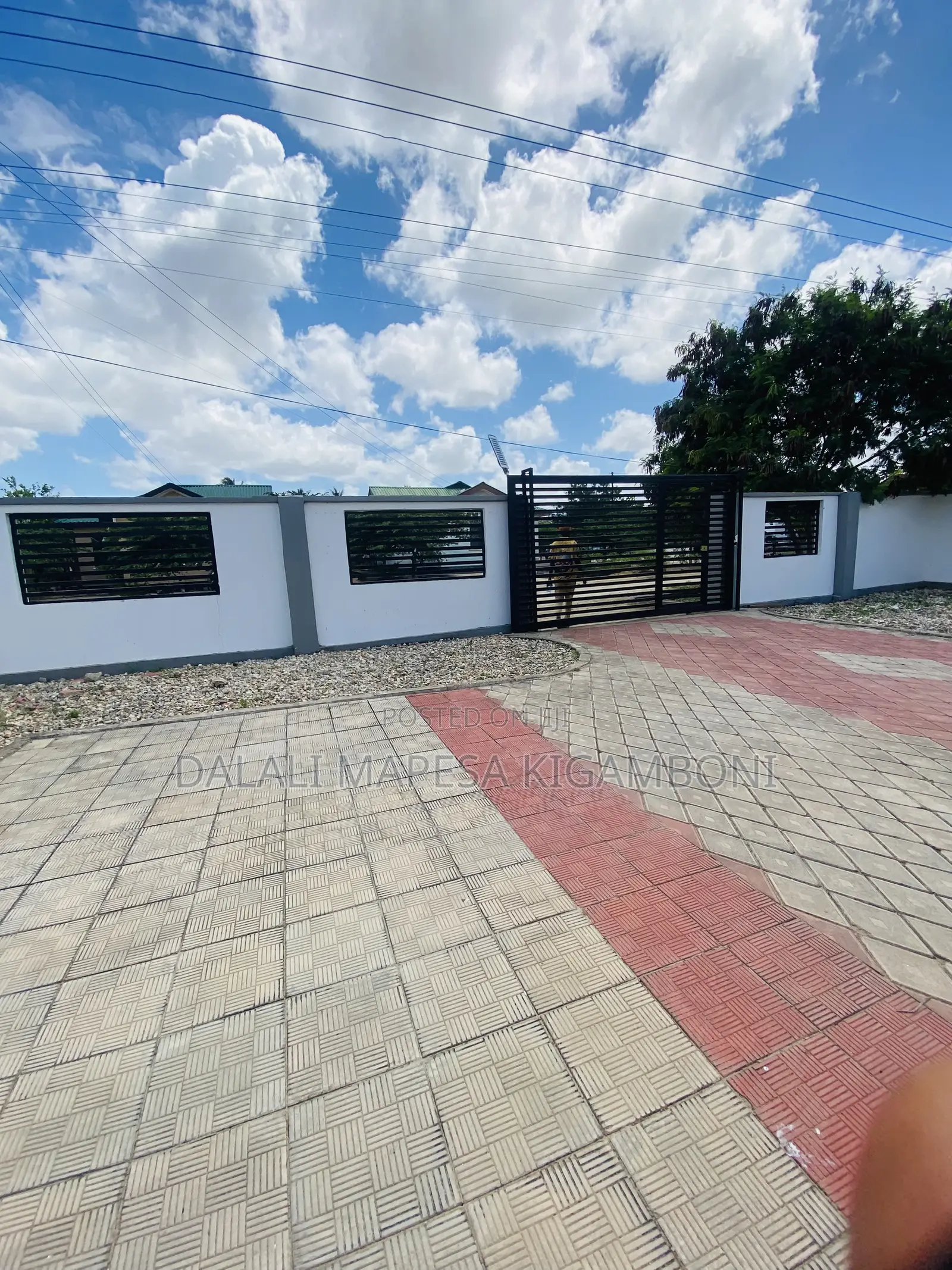 3bdrm House in Chekechea, Kigamboni for sale