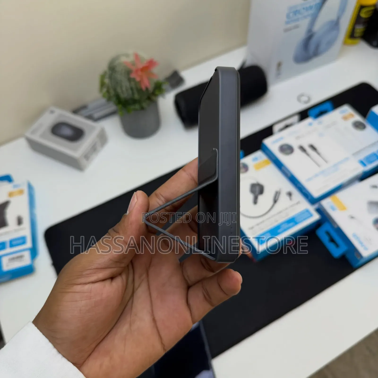 Anker 622 Magnetic Battery (MagGo)