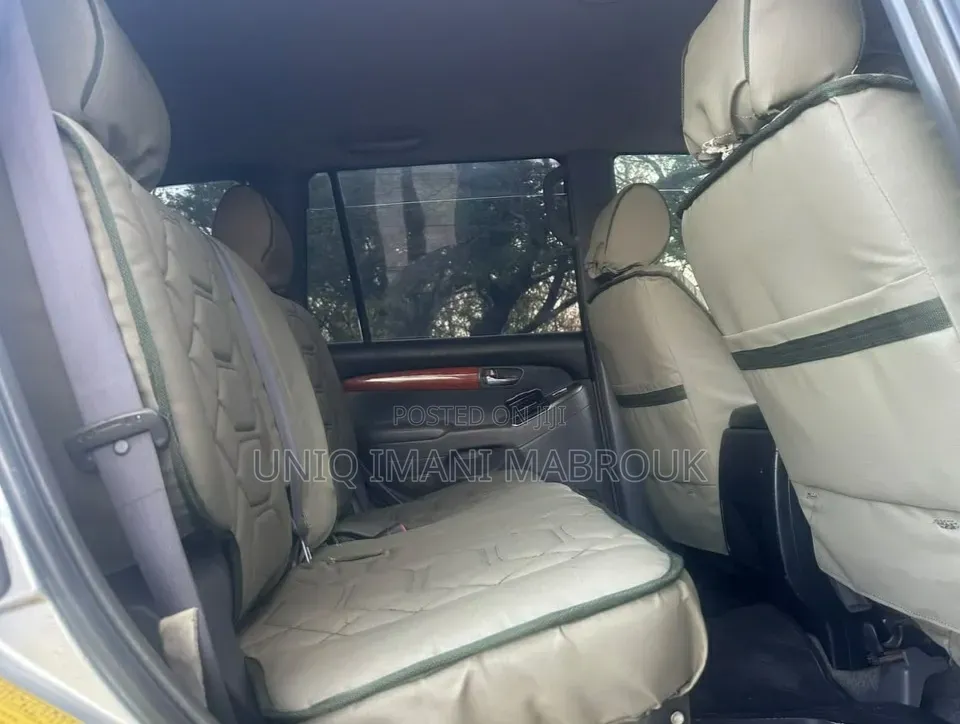 Toyota Land Cruiser Prado 2004 Silver