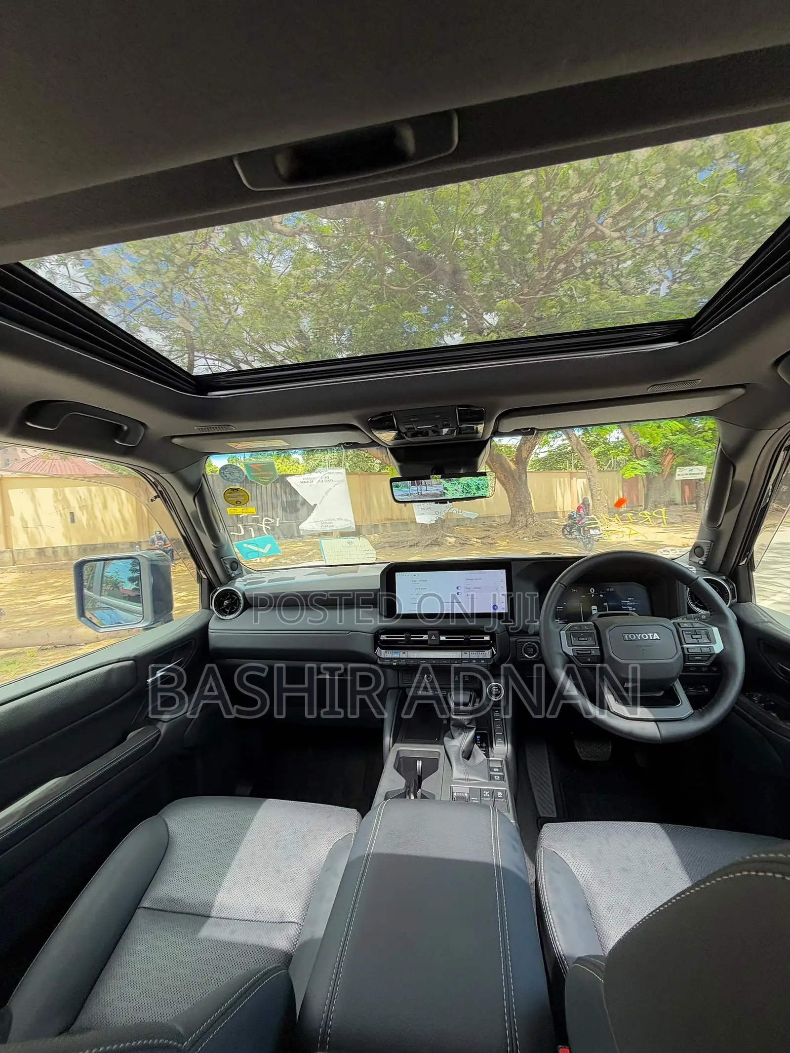 Toyota Land Cruiser Prado 2.8 2024 Black
