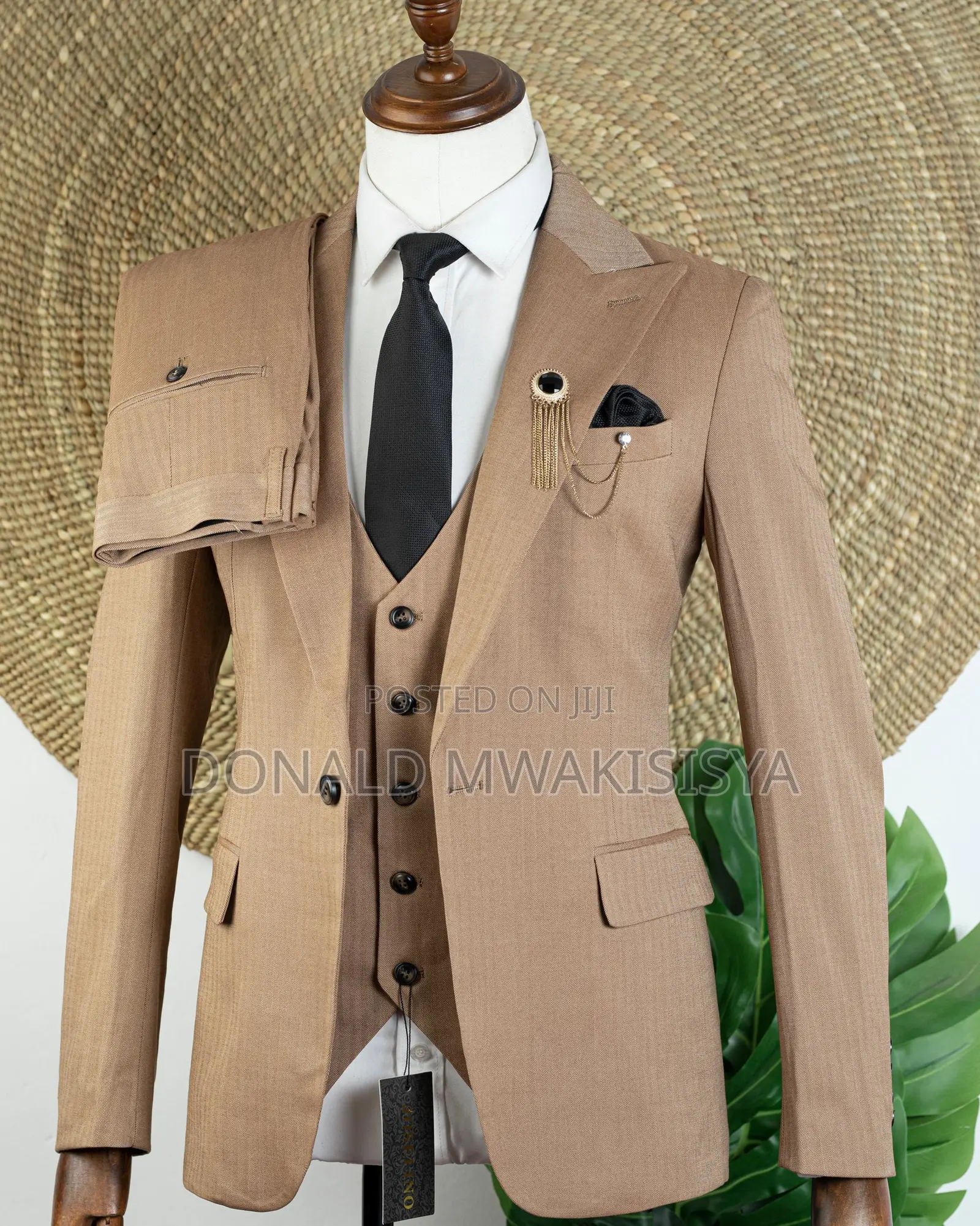 3-Piece Herringbone Suit - Camel Brown / Khaki