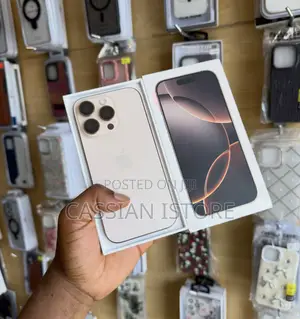 New Apple iPhone 16 Pro 256 GB Gold