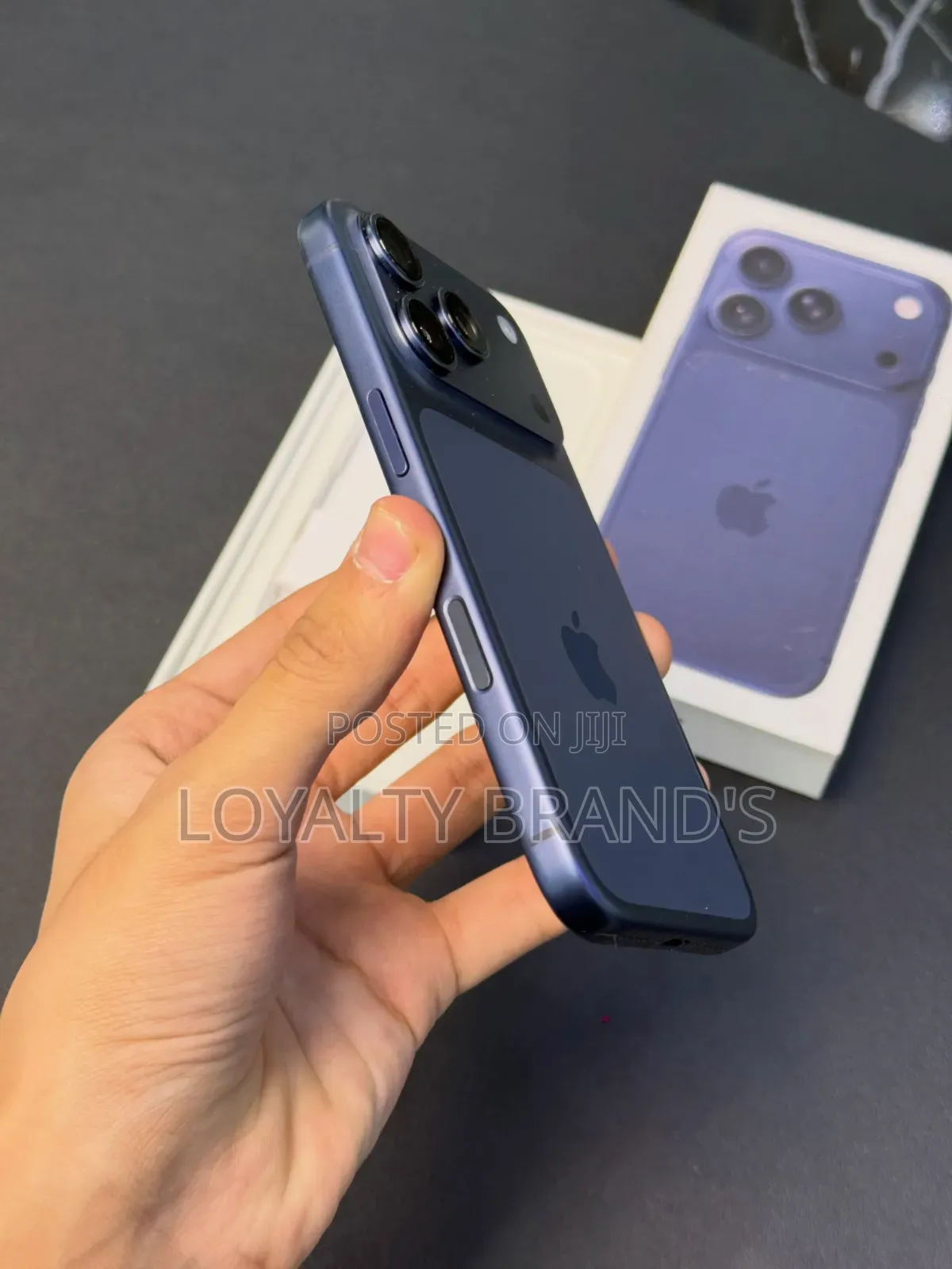 New Apple iPhone 17 Pro Max 256 GB Blue