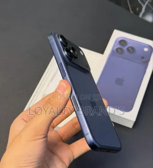New Apple iPhone 17 Pro Max 256 GB Blue