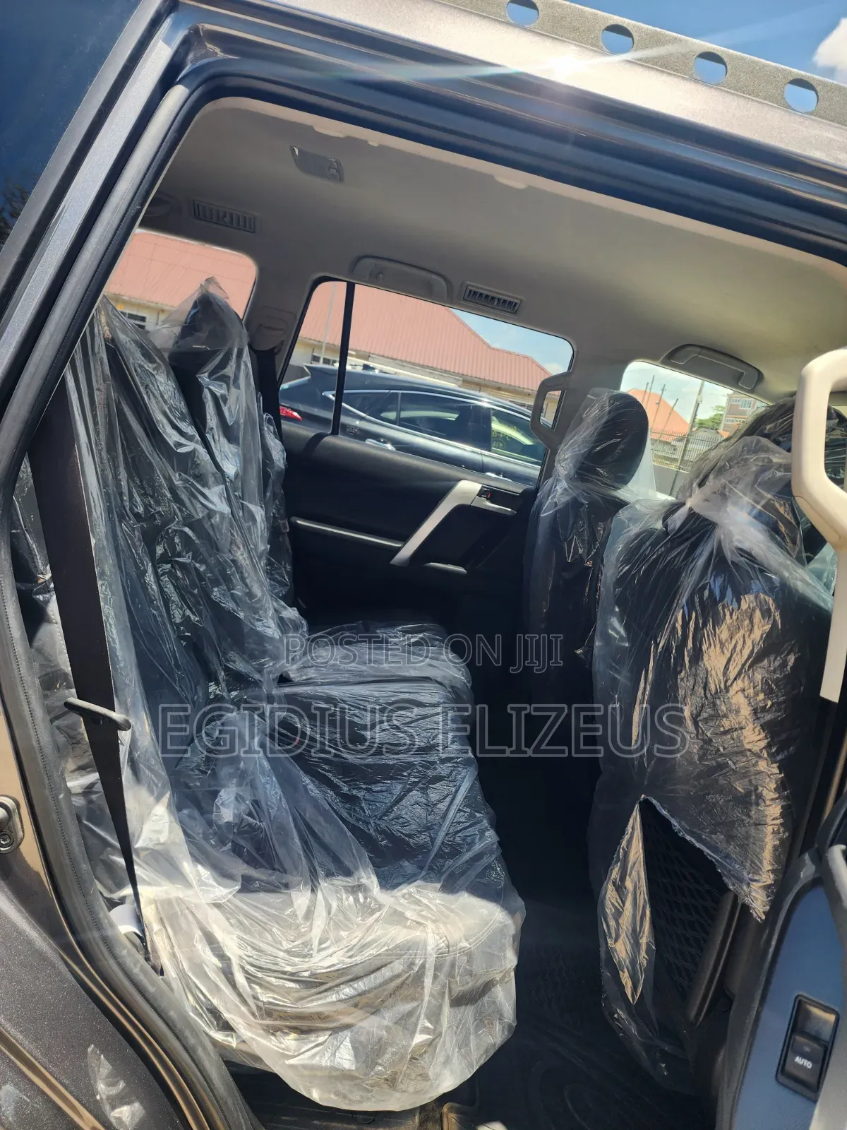 Toyota Land Cruiser Prado 2023 Gray