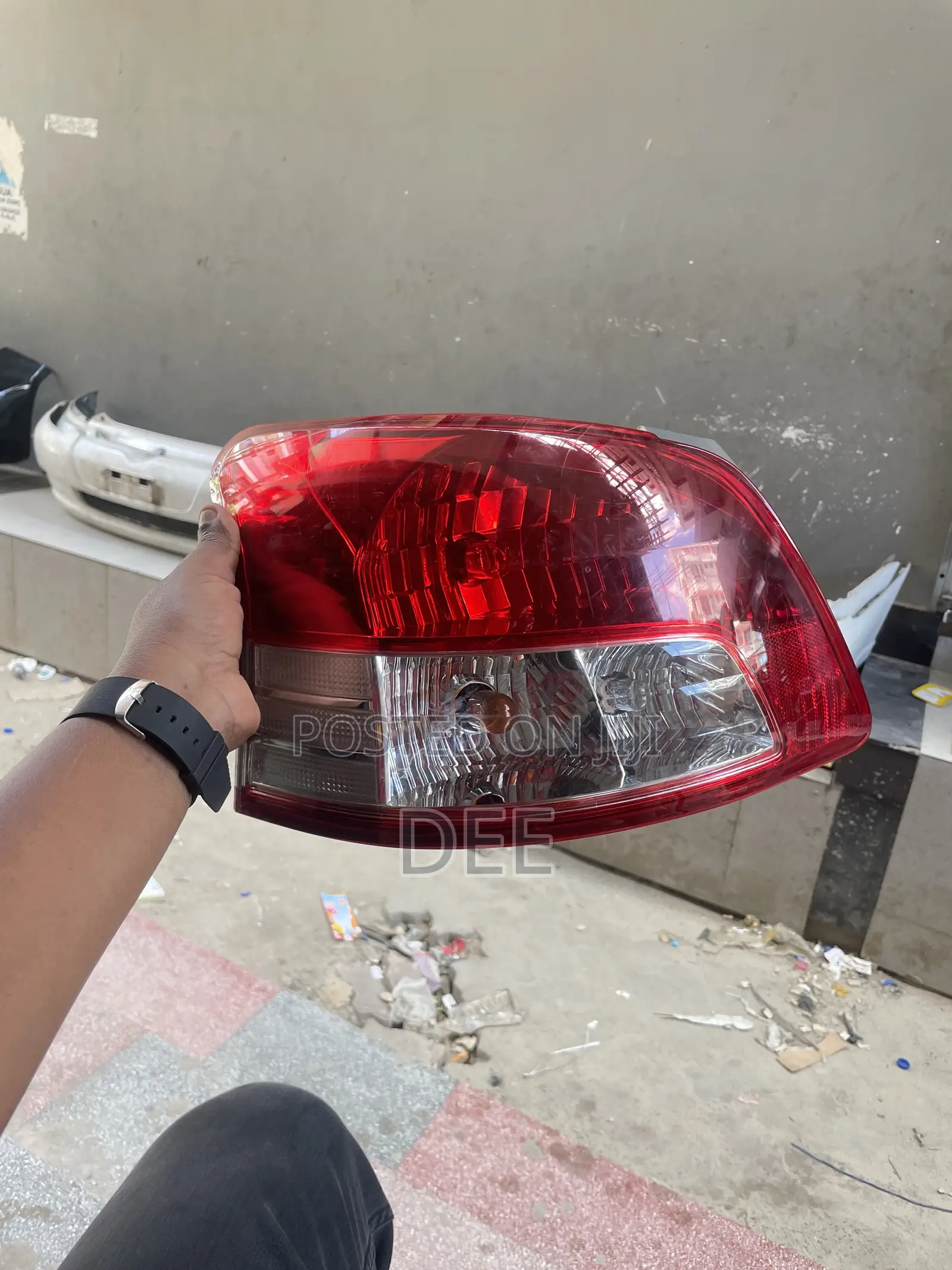 Toyota BELTA Back Lights