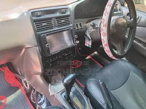 Toyota Carina 1999 White