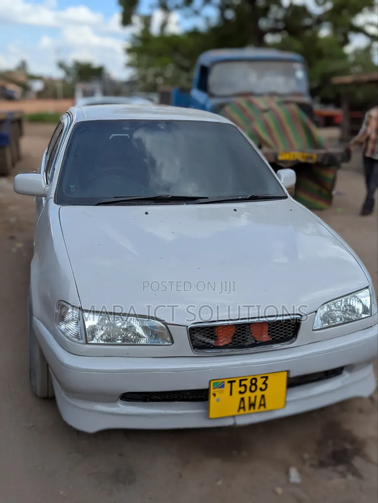 Toyota Sprinter 1999 Silver