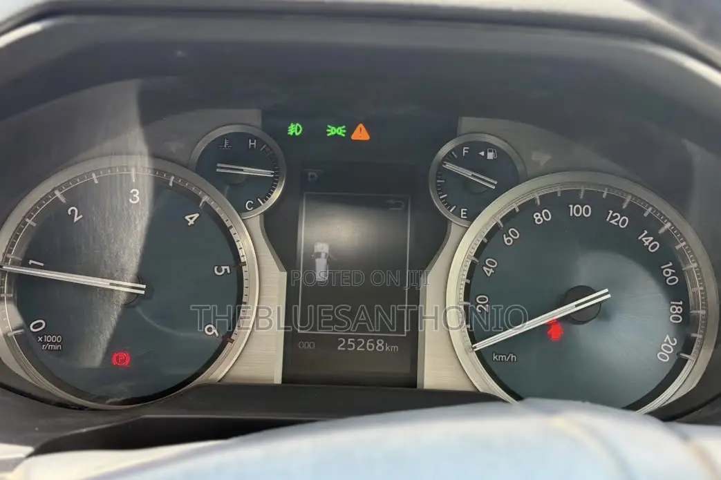 Toyota Land Cruiser Prado 2023 Gray