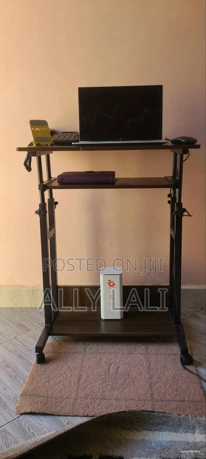 Computer/Laptop Table
