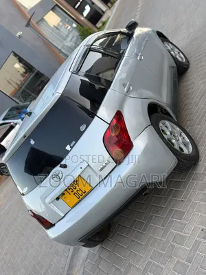 Toyota IST 2003 Silver