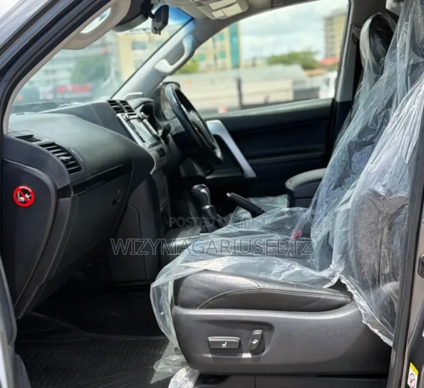 Toyota Land Cruiser Prado 2023 Brown