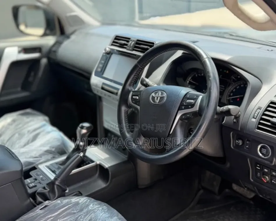Toyota Land Cruiser Prado 2023 Brown