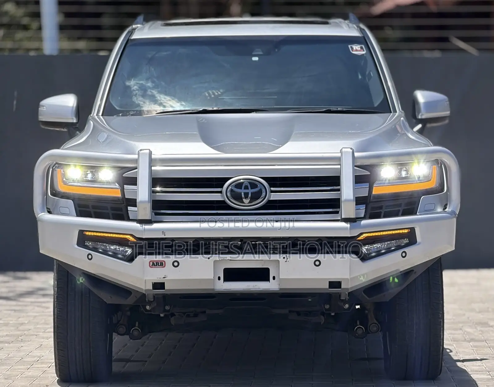 Toyota Land Cruiser LC300 2024 Beige