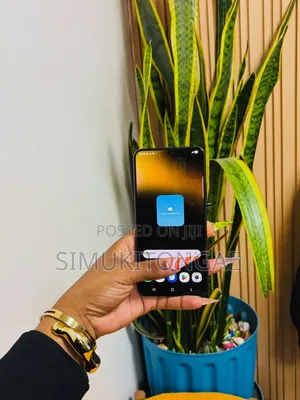 New Samsung Galaxy S22+ 5G 256 GB Black