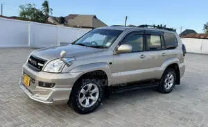 Toyota Land Cruiser Prado 2006 Silver