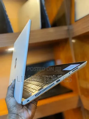 New Laptop HP 430 G5 8GB Intel Core i3 SSD 256GB
