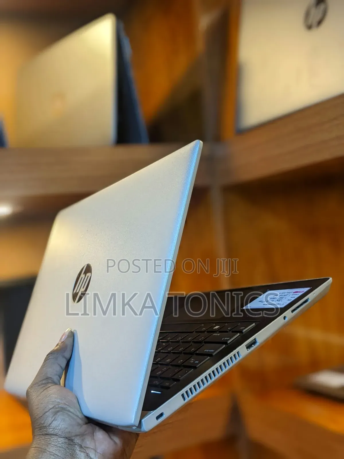 New Laptop HP 430 G5 8GB Intel Core i3 SSD 256GB