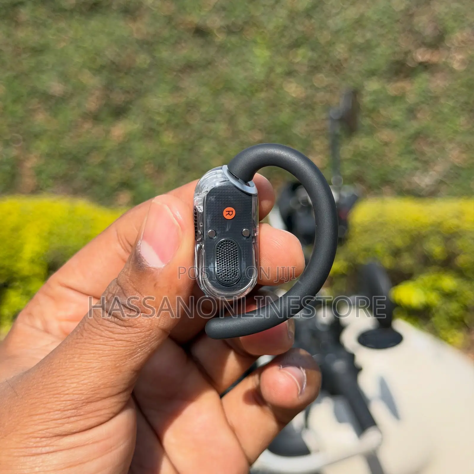 Soundcore by Anker V40i | Comfortable Fit and Clear Sound