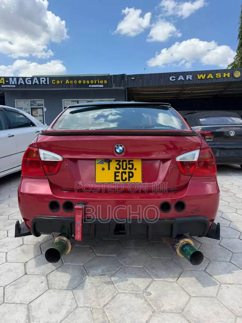 BMW 3 Series 2009 Red