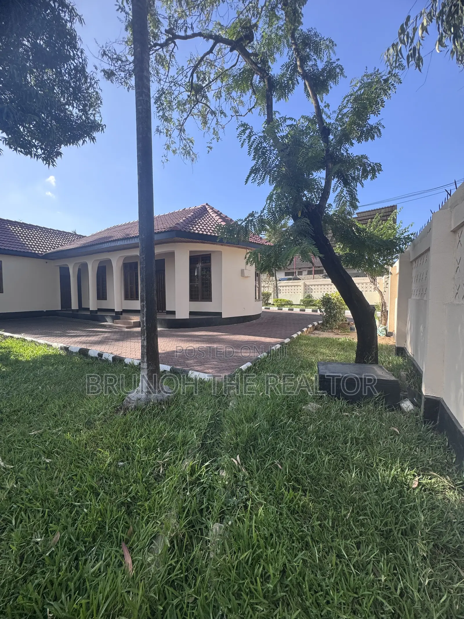 3bdrm House in Kijitonyama for sale