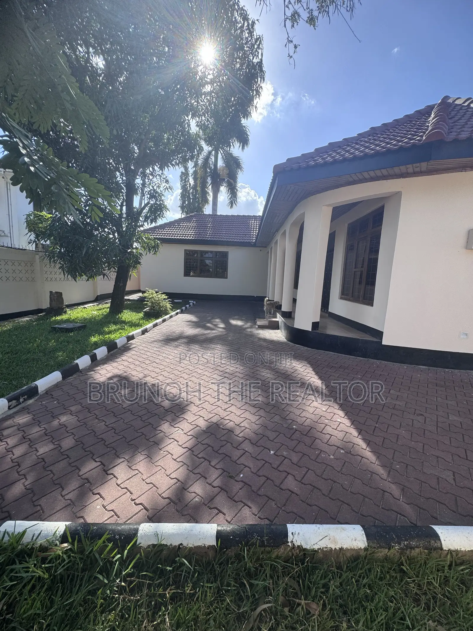 3bdrm House in Kijitonyama for sale