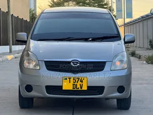Toyota Corolla Spacio 2005 Silver
